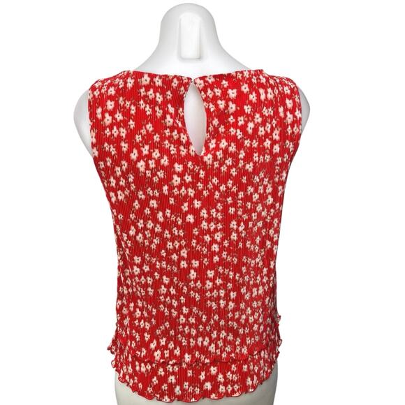 Banana Republic Red White Pleated Floral Sleeveless Boat Neck Blouse Top Size XS - Picture 2 of 5